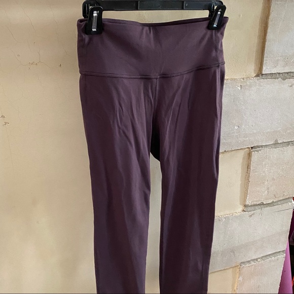 Athleta High Rise Crop Legging - Picture 3 of 9